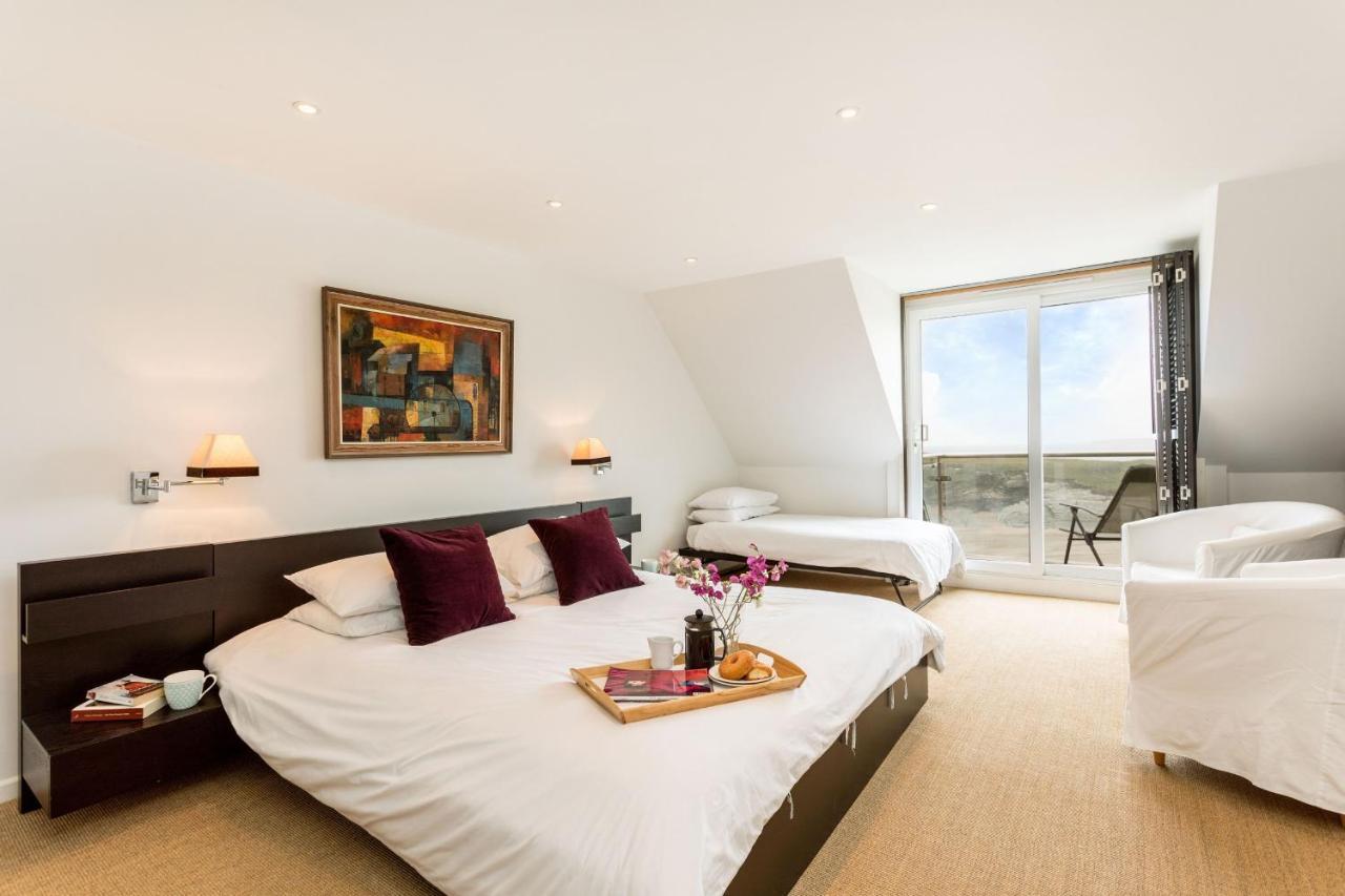 Surfside, Porth, North Cornwall Holiday home