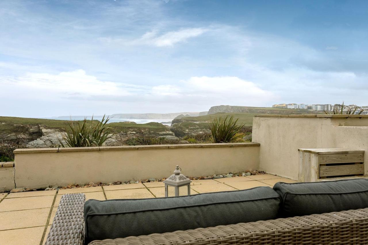 Surfside, Porth, North Cornwall Holiday home